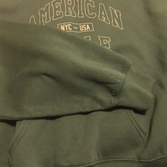 American Eagle Hoodie - Picture 2 of 4